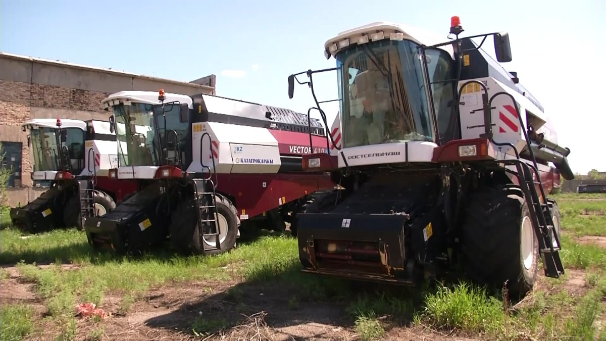 Программы и доступные кредиты: как государство помогает развиваться казахстанским фермерам