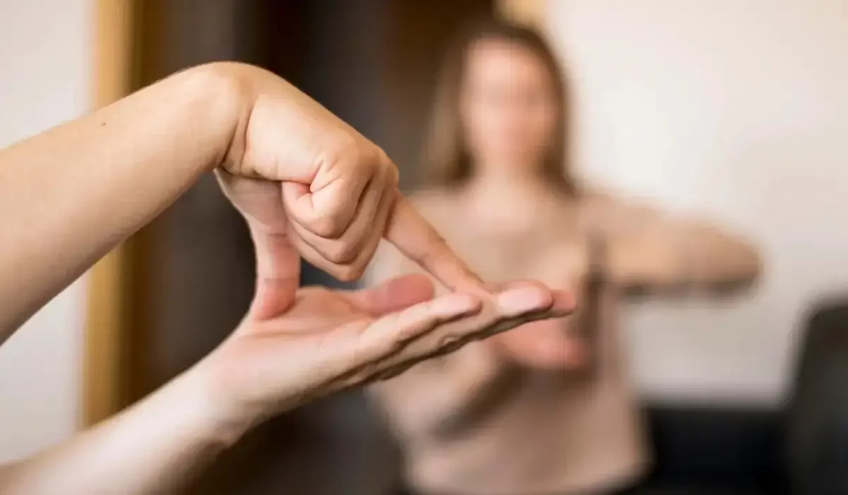 Қазақстанда ым тіліне арналған электронды сөздік пайда болды