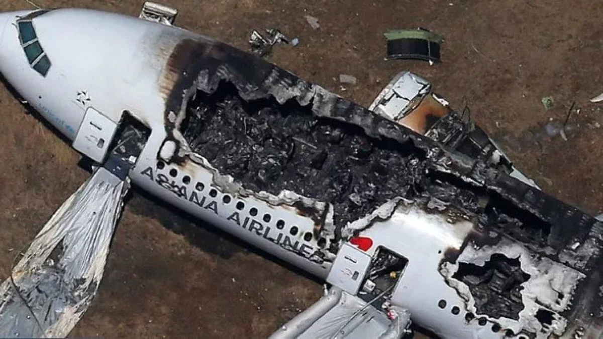 Air India ұшағының қара жәшіктері табылды