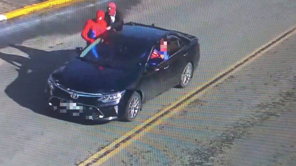 Оралда “Marvel кейіпкерлері” жол ережесін бұзды