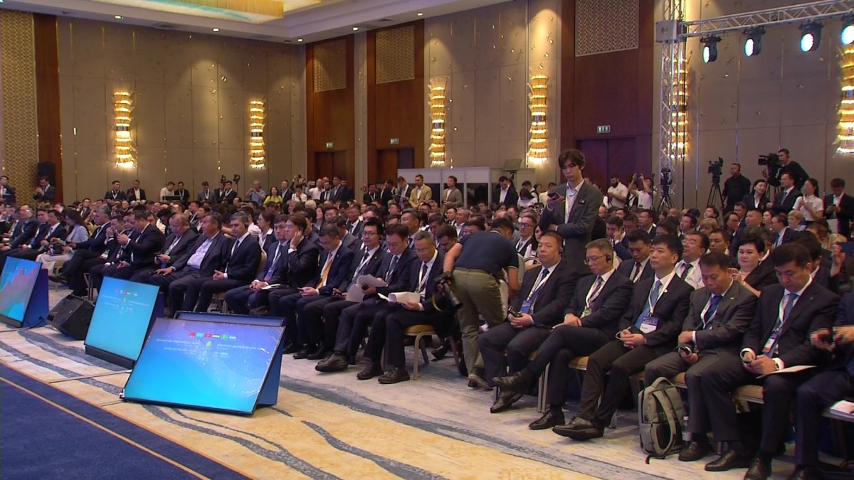 "Орта Азия – Қытай" энергетикалық форумында Жаңартылатын Энергия Көздеріне басымдық берілді