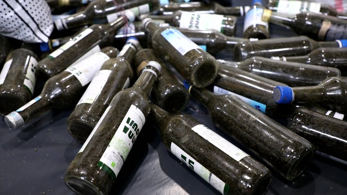 Более 5 тонн насвая изъяли и уничтожили на специальной экологической установке в Астане