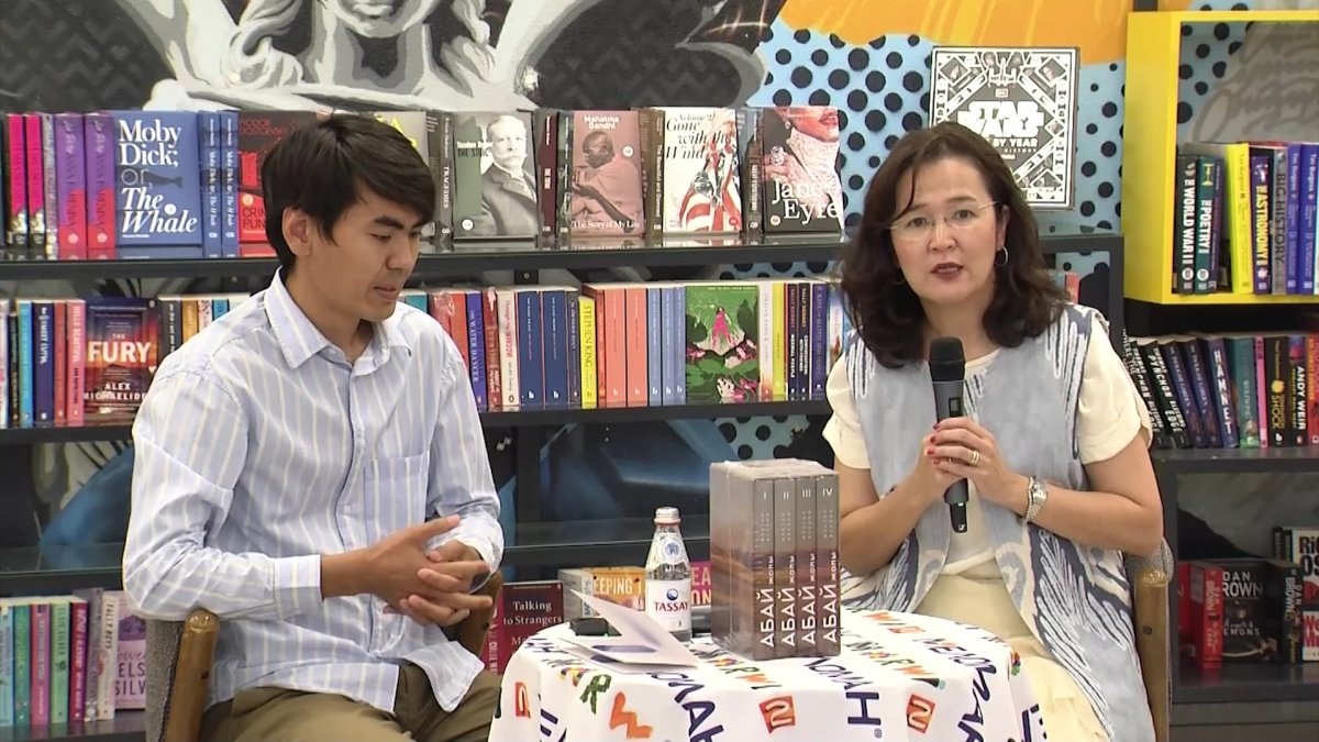 В Алматы поощрили участников общенационального опроса по определению 100 самых популярных произведений отечественной литературы