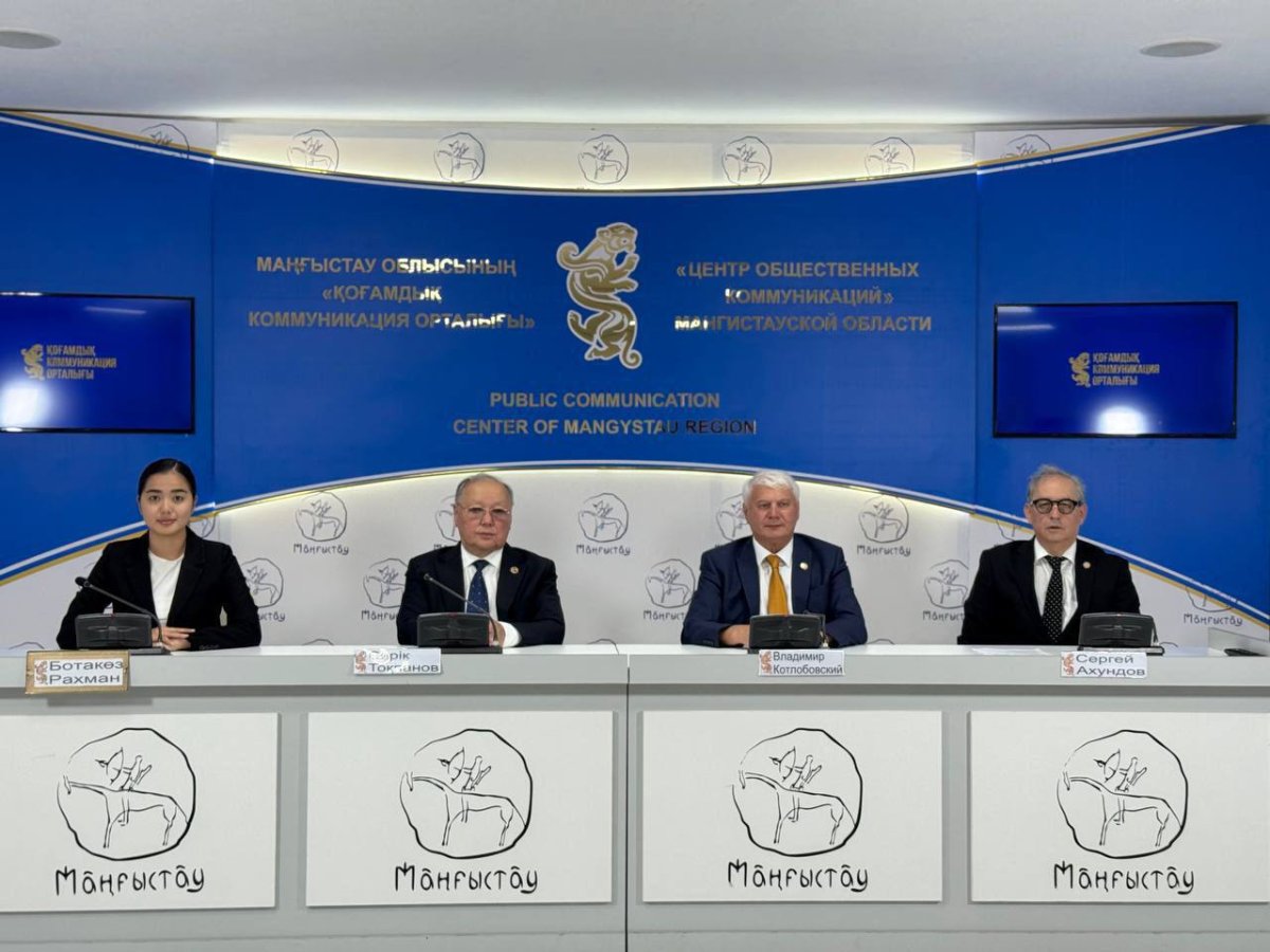 КАСПИЙ МАҢЫ ӨҢІРІНІҢ ҮЗДІК ХИРУРГТАРЫ АҚТАУДА БАС ҚОСПАҚ