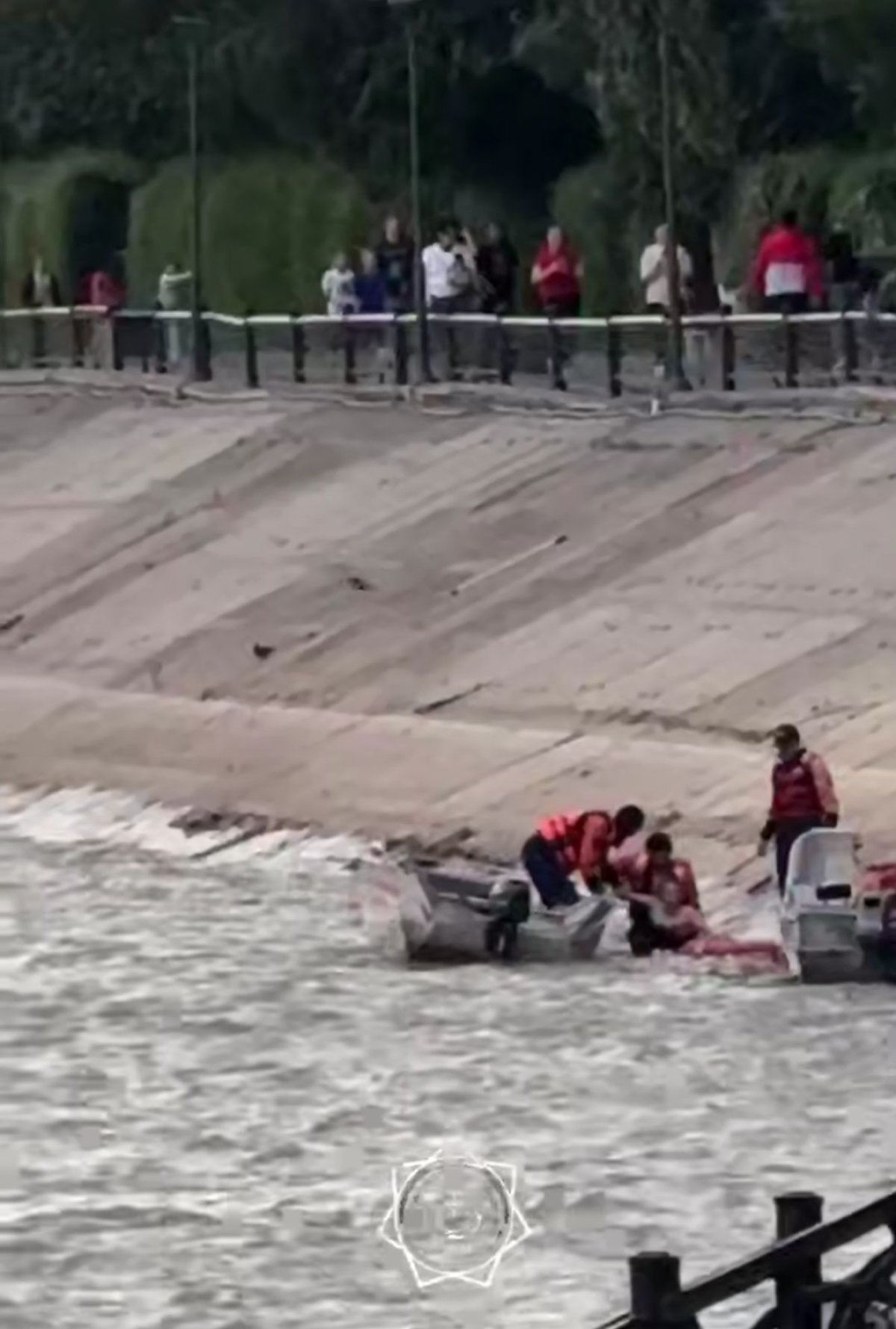 Жайық өзеніне секірді