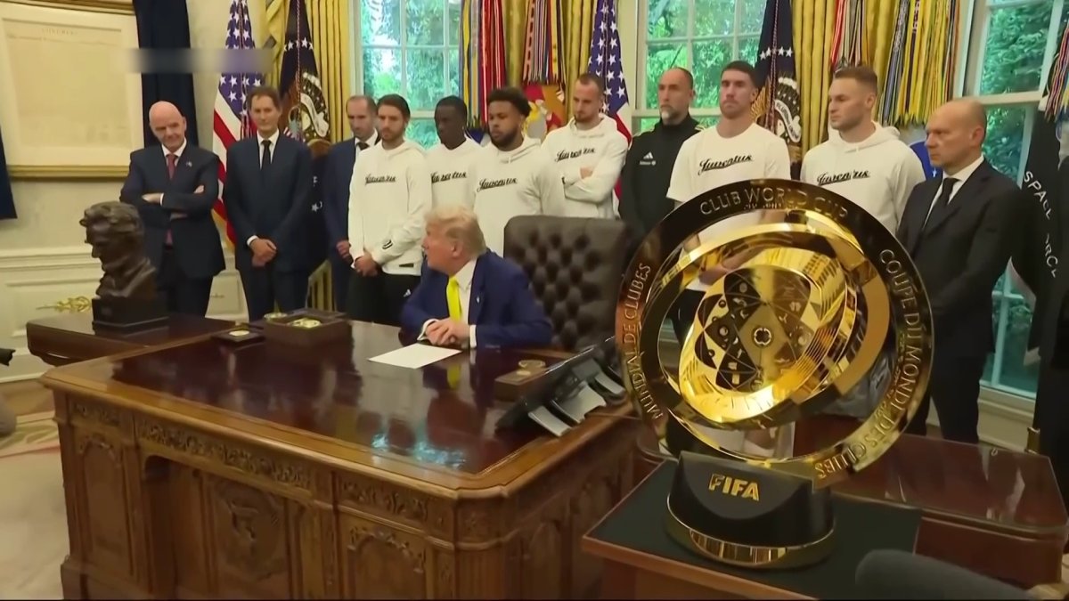 Трамп: «Кез-келген сәтте Иранға соққы жасауым мүмкін»