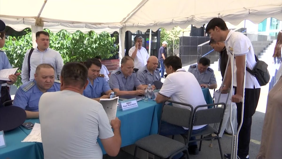 Более ста жителей рассказали о своих проблемах на общественном приеме партии "AMANAT"