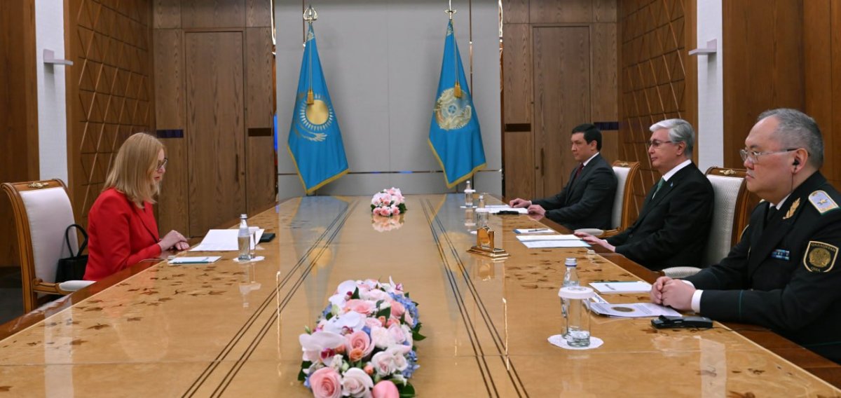 Президент «Эгмонт» қаржылық барлау бөлімшелері тобының төрағасымен кездесті