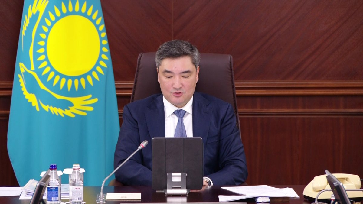 "Халықтың экологиялық мәдениетін арттыру бойынша нақты ұсыныстар әзірлеу керек",- О.Бектенов