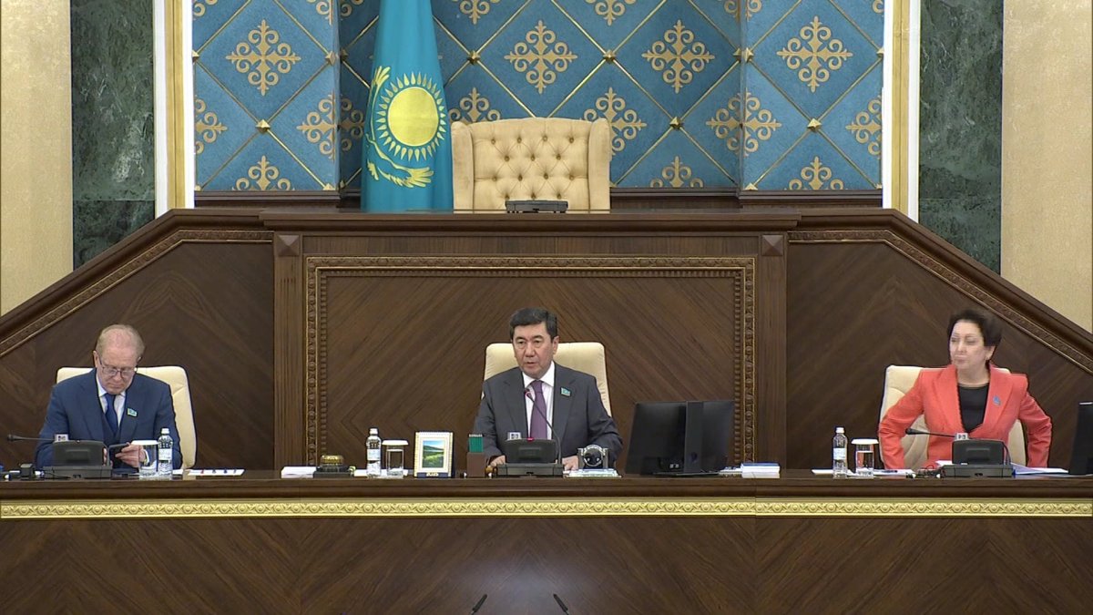 Күзде жасанды интеллект туралы парламенттік тыңдау өтеді