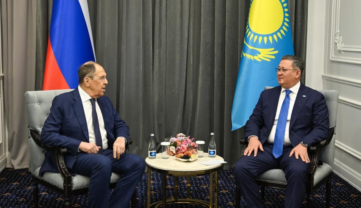 Мурат Нуртлеу и Сергей Лавров обсудили сотрудничество Казахстана и России в Чолпан-Ате