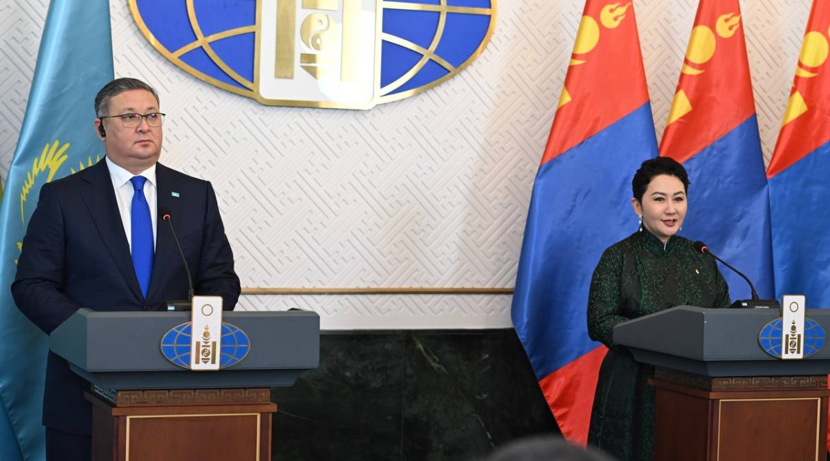 Казахстан передал 5000 книг казахам Монголии в знак поддержки и культурного единства