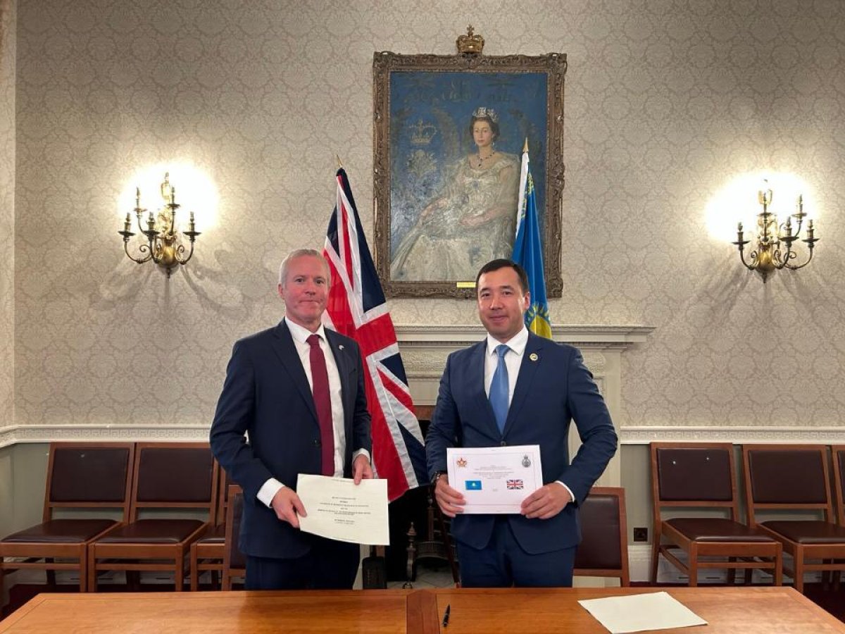 Қазақстан мен Ұлыбритания қорғаныс ведомстволары арасындағы әскери ынтымақтастық жоспарына қол қойылды