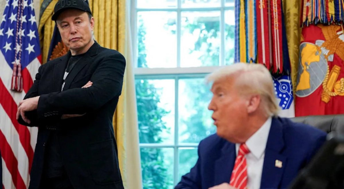 Сотрудники Белого дома назначили телефонный разговор между Трампом и Маском