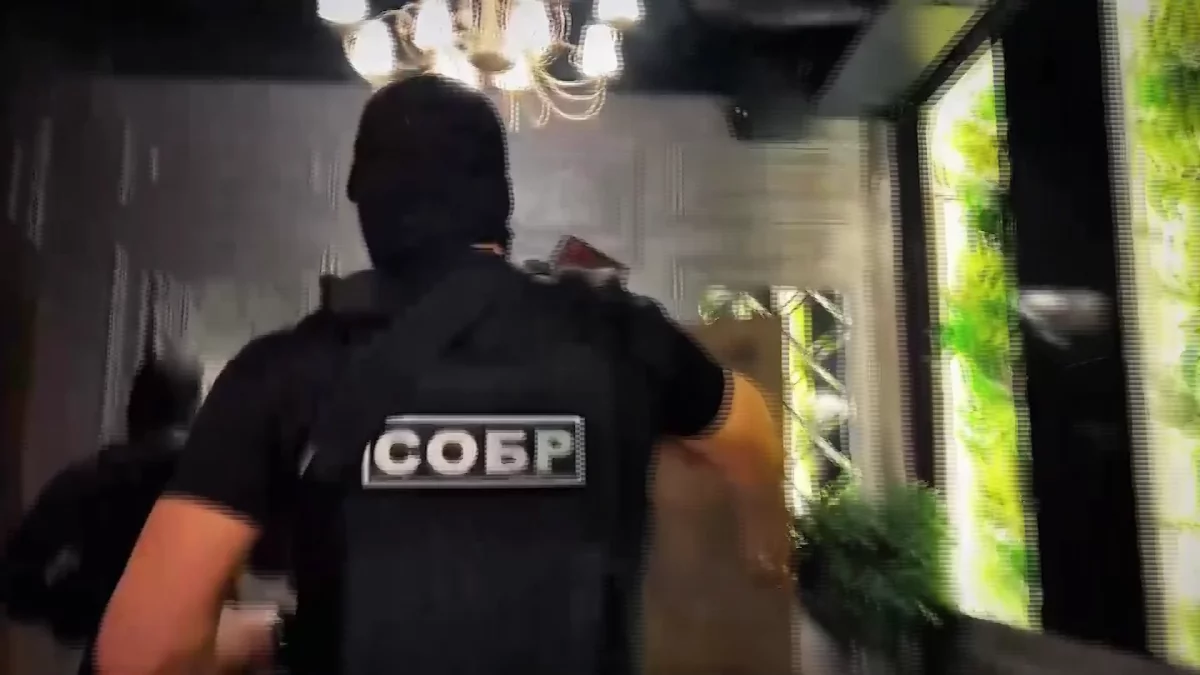 Түңгі клубтардың "крышасы" ұсталды