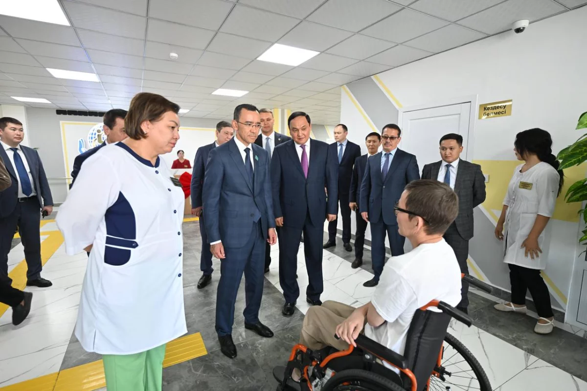 Жамбыл облысына сапары аясында облыстық әлеуметтік оңалту орталығында болды