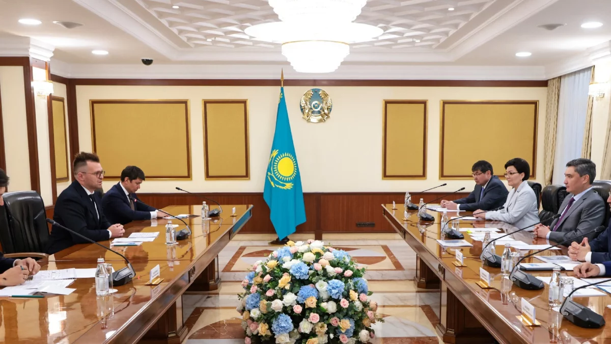 Президенттің цифрландыру саласындағы тапсырмаларын жүзеге асыру: Олжас Бектенов «Яндекс Global»-дың бас директоры Даниил Шулейкомен цифрлық сервистерді дамытуды талқылады