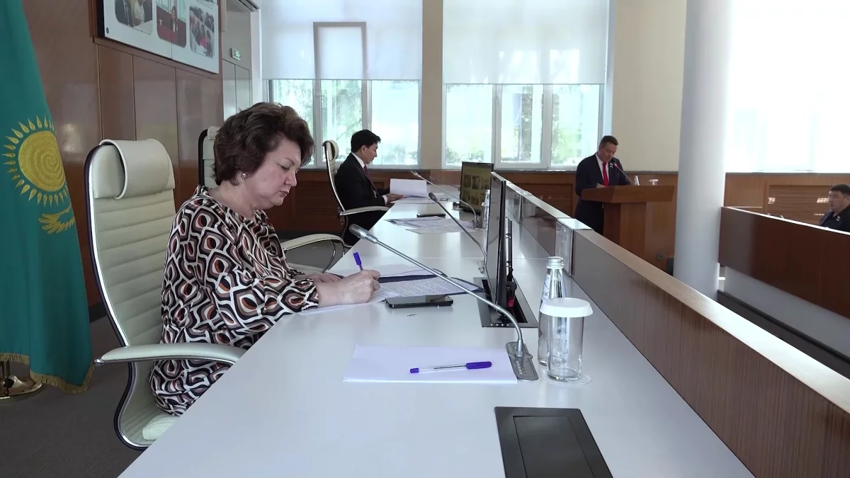 Моногорода необходимо включить в программу «С дипломом в село» - депутаты