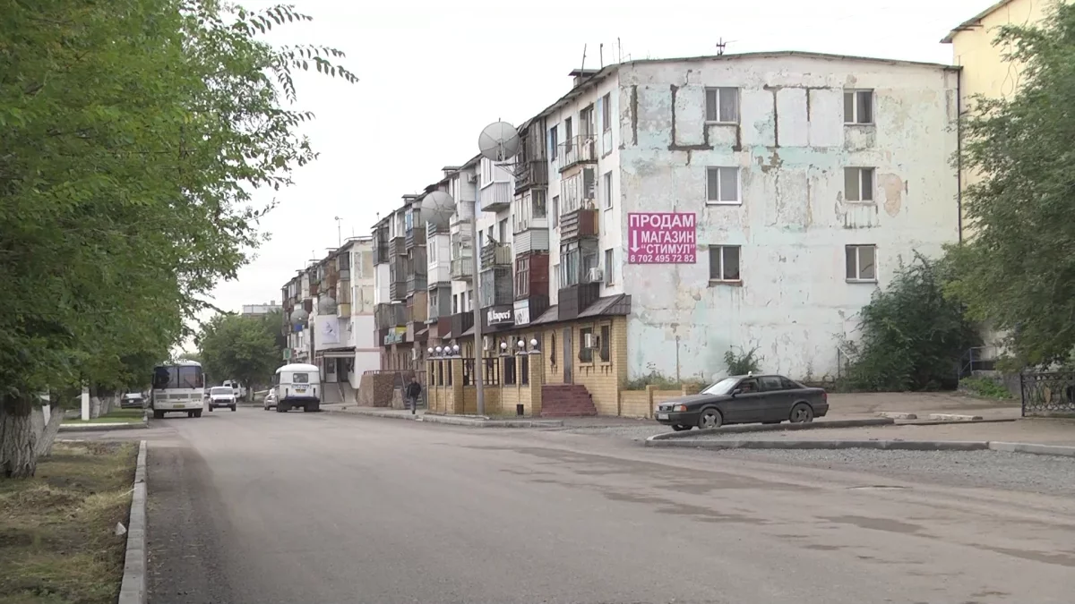 Павлодар облысында 10 бала терезеден құлап кеткен
