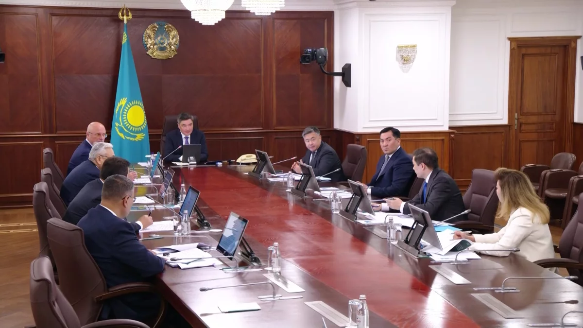 Олжас Бектенов и заседание СЭП: рассмотрены меры по сдерживанию инфляции