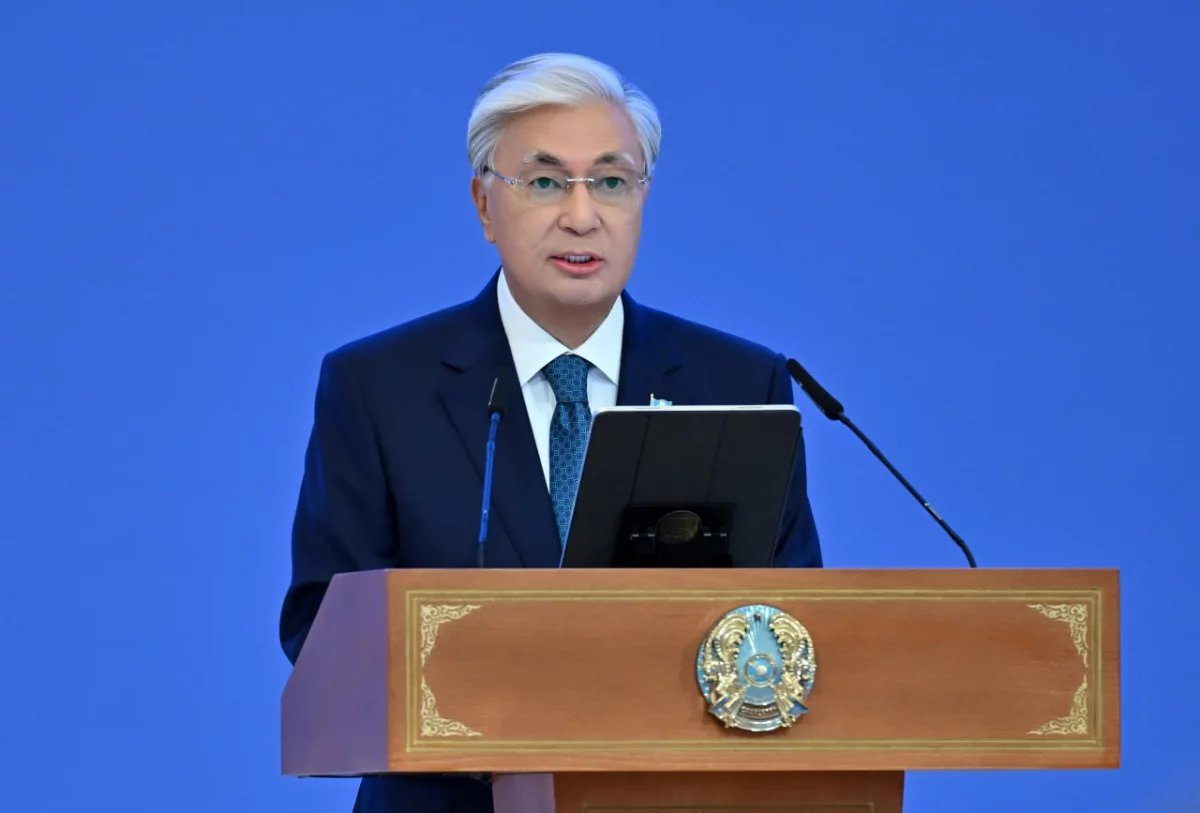 Президент қазақстандықтарды Конституцияның 30 жылдығымен құттықтады