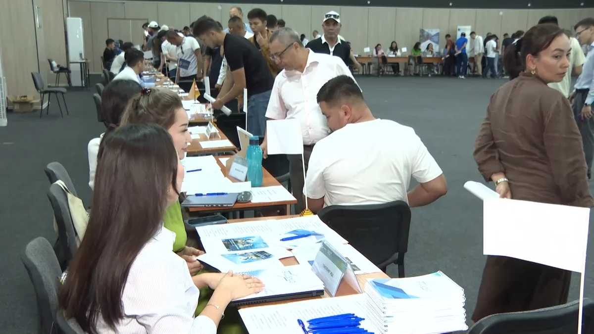 Атырауда бос жұмыс орындары жәрмеңкесі өтті