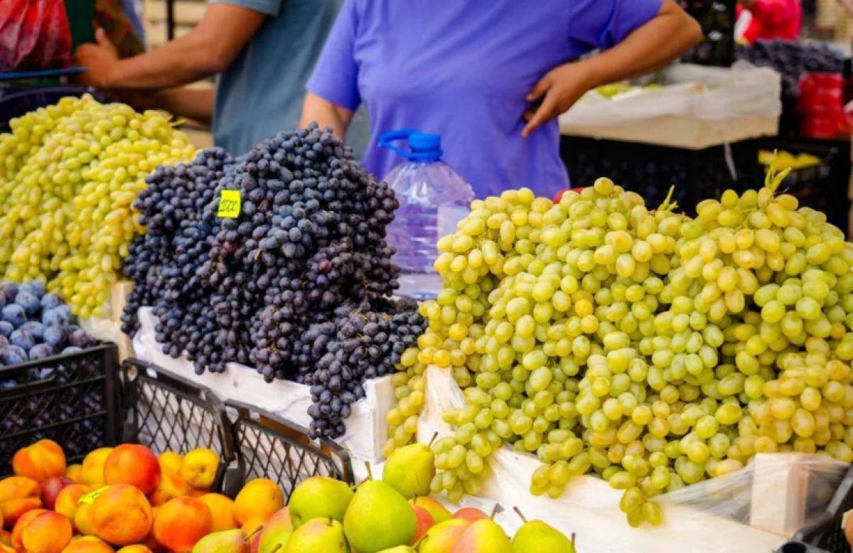 Сельхозярмарки вернулись в Астану: продукты дешевле на 15%