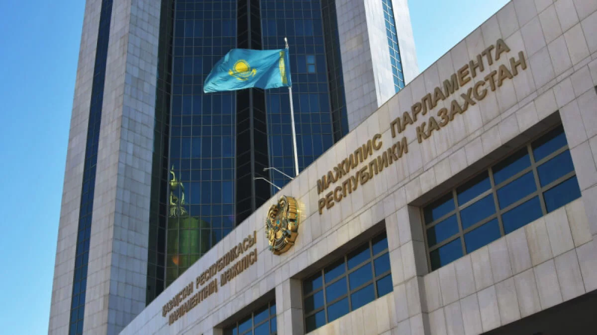 Мәжіліс жаңа заң жобаларын жұмысқа алды