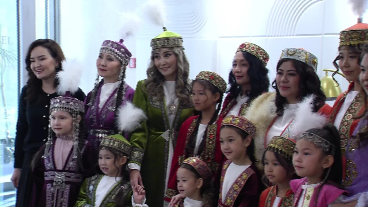 Женщины из разных городов Казахстана объединились в рамках фестиваля AYALA FEST-2025