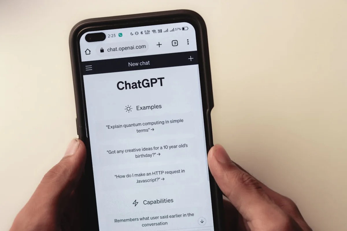 ChatGPT вводит функции защиты детей после трагедии в США