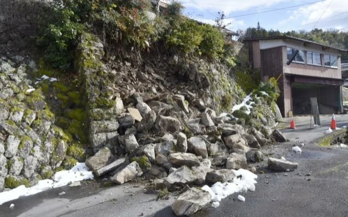 Жапонияда магнитудасы 6,2 жер сілкінісі болды