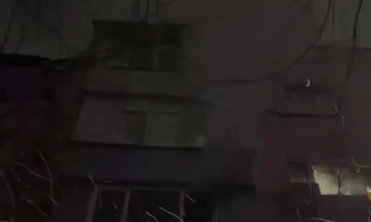 Пожар в алматинской многоэтажке: двое пострадали