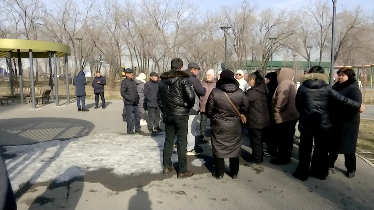 Жители микрорайона «Зердели» жалуются на некачественную воду и затяжной ремонт дорог