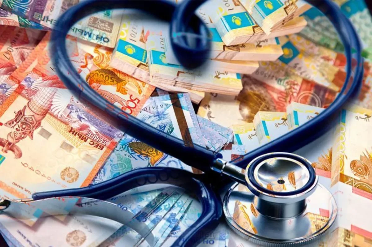 Казахстанцам запретили тратить пенсионные излишки на лечение