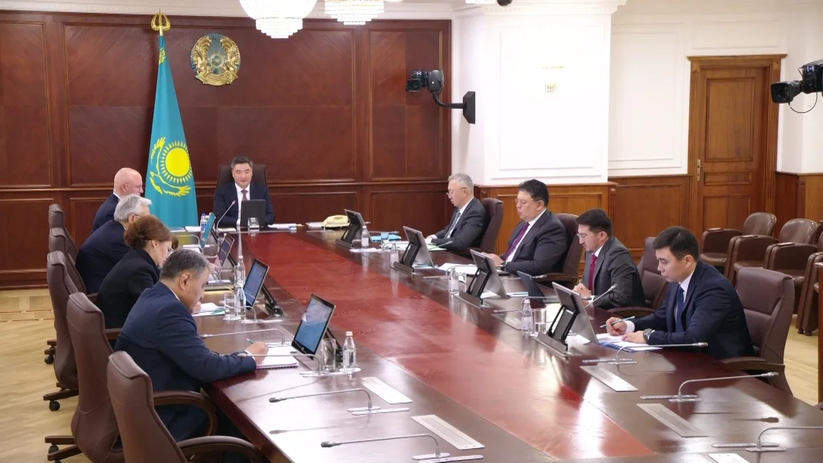 50 жыл бойы ауыстырылмаған кәріз құбырлары қашан жөнделеді?