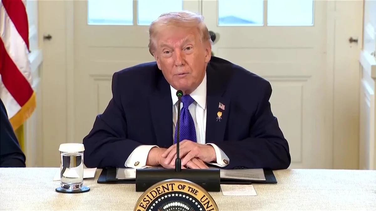 Дональд Трамп объявил о введении 25-% пошлин для государств, ведущих бизнес с Ираном