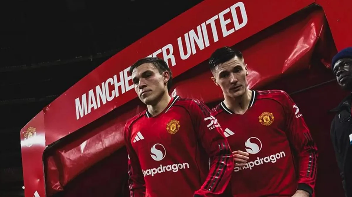 “Манчестер Юнайтед” представил нового главного тренера