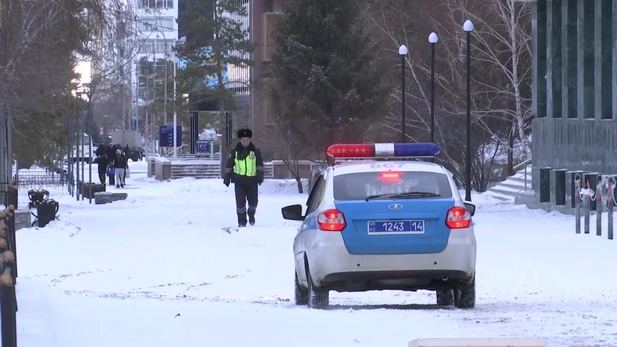 Павлодарда аутизмі бар 13 жастағы баланы күзетші ұрып соққан