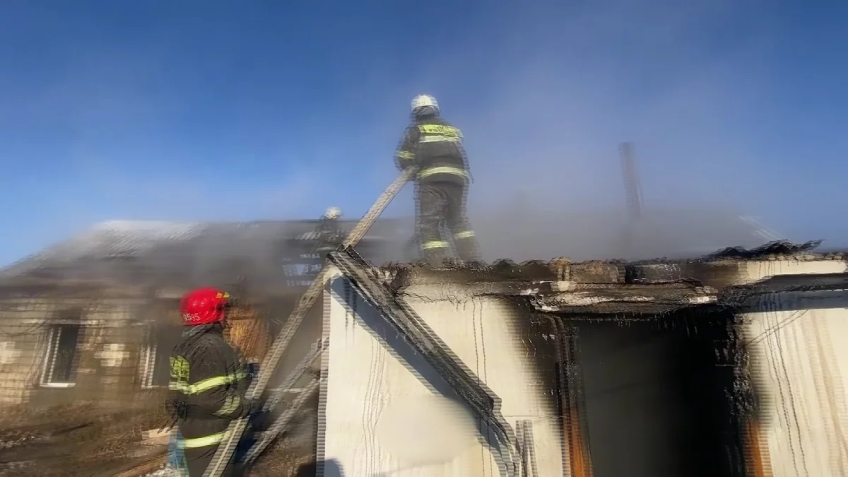 Двое детей погибли в результате пожара в частном доме в Иртышске