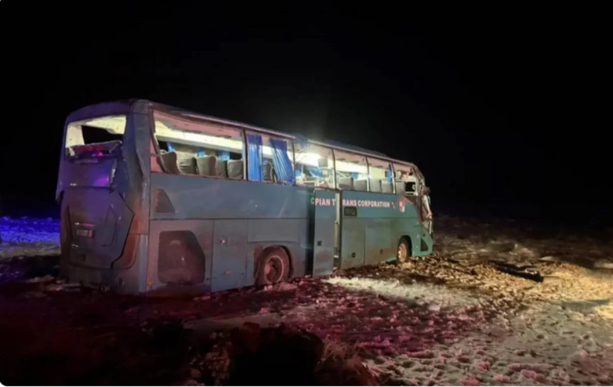 4 человека погибли в ДТП с автобусом близ Актау