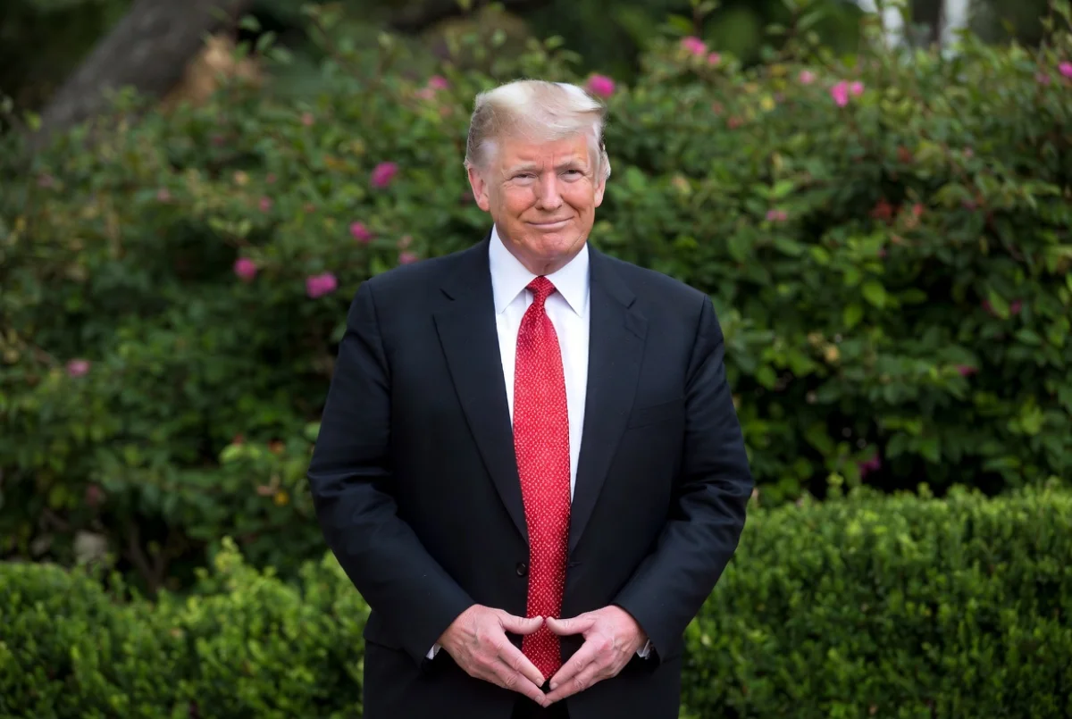 Трамп пригрозил пошлинами странам, не поддерживающим претензии США на Гренландию