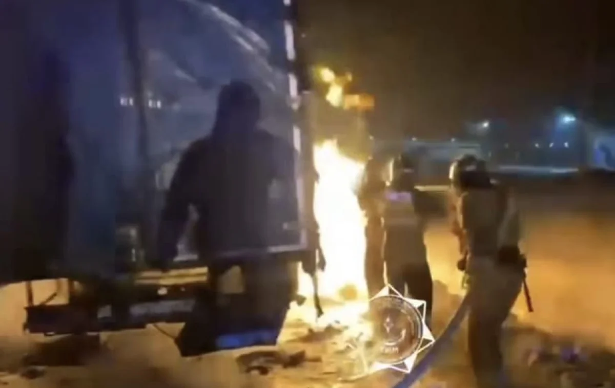 Грузовик взорвался в Астане