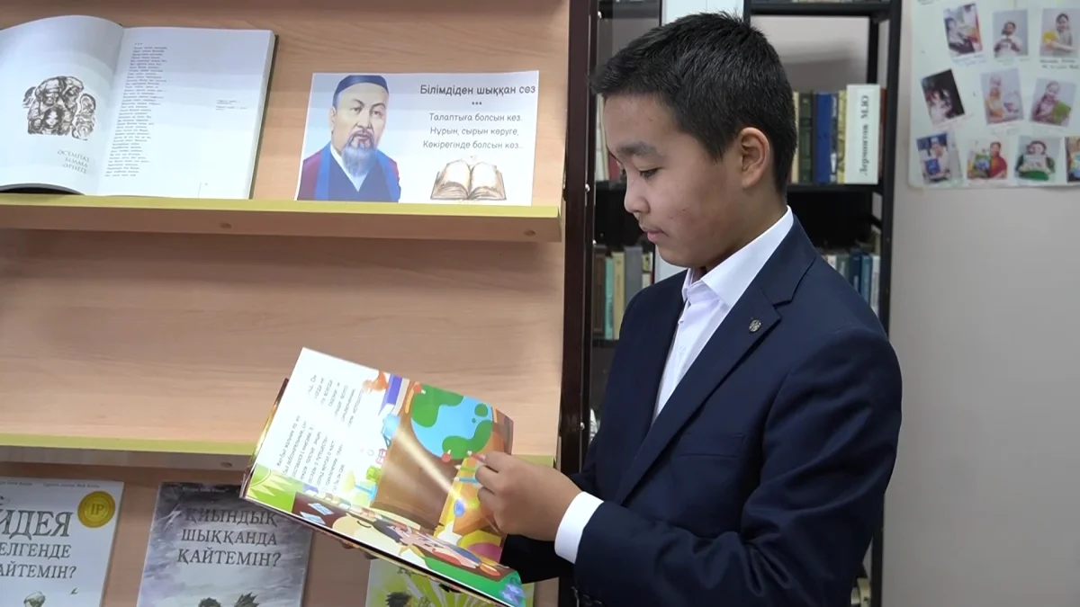 Оралдық оқушылар ертегі кітабын жазып шығарды