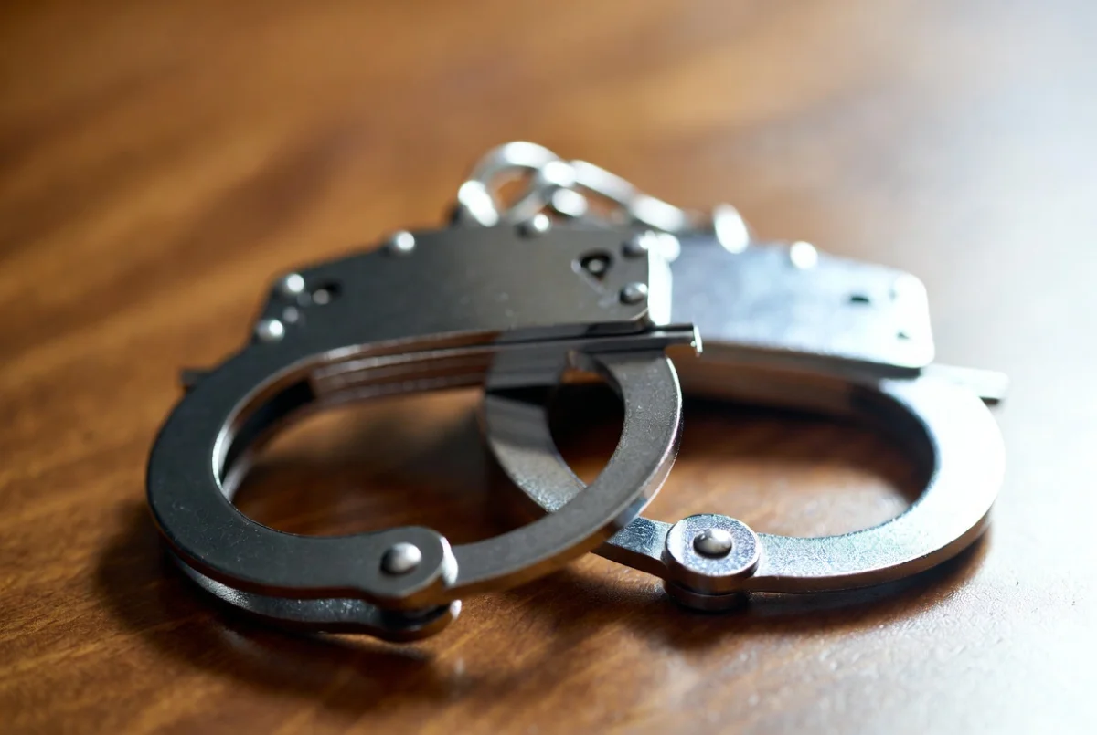 В Рудном разыскивают двух подростков по делу об убийстве