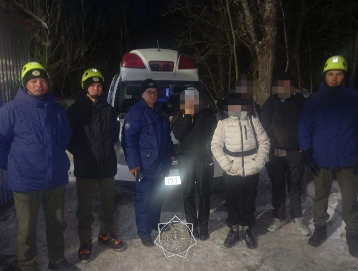 Құтқарушылар Алматы тауларындағы туристерге көмекке келді