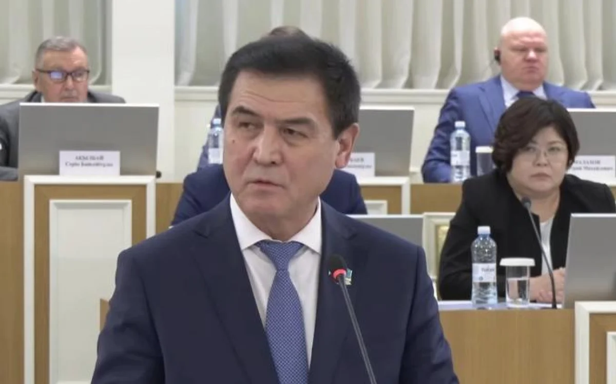 Конституционная комиссия обсудила реформу «Құрылтай» и «Халық кеңесі»