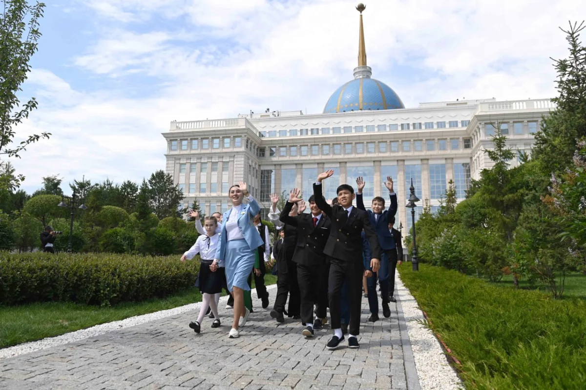 Ерлан Карин: Правительством утверждена Программа «Дети Казахстана», разработанная по поручению Президента