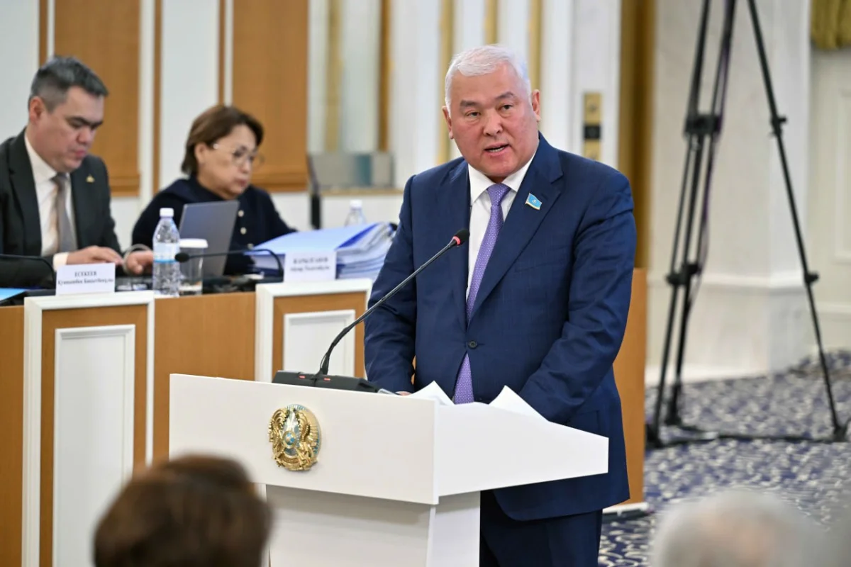 Депутат референдум атауын «Халықтық референдум» деп өзгертуді ұсынды