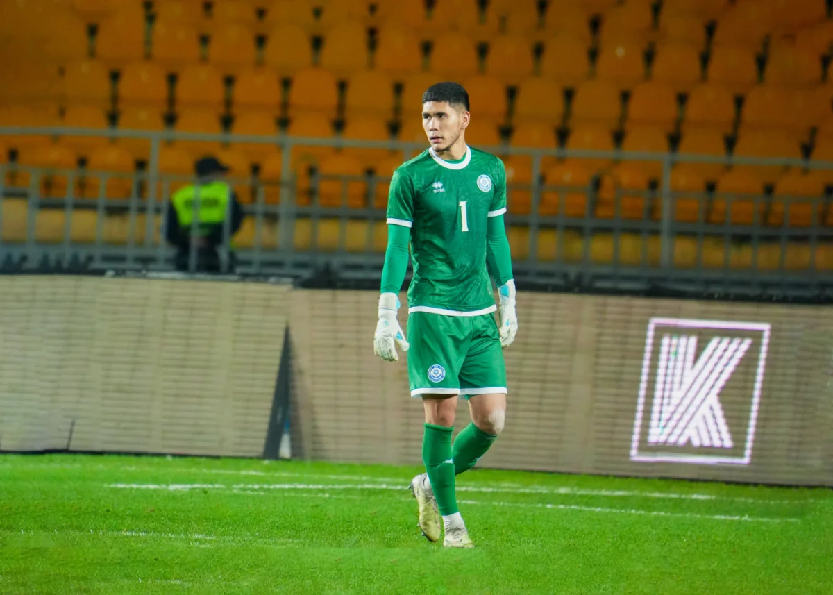 Темирлан Анарбеков вошел в топ-5 лучших вратарей Лиги Чемпионов