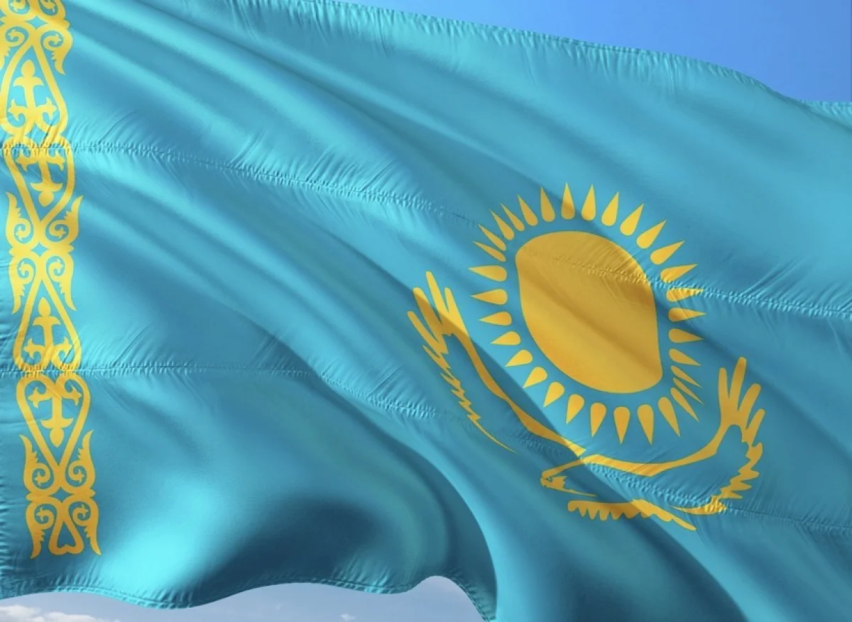 Нерушимость границ и единая нация: что предлагают вписать в преамбулу Основного закона